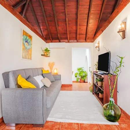 Casa Petra - Traditional Canary House Holiday home